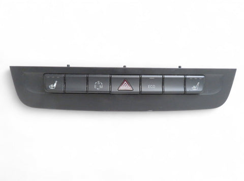A2469055702 A24690557029107 A24690531029107 A2469053102 Hazard switch MERCEDES-BENZ CLA (C117, X117) (2013-2019)