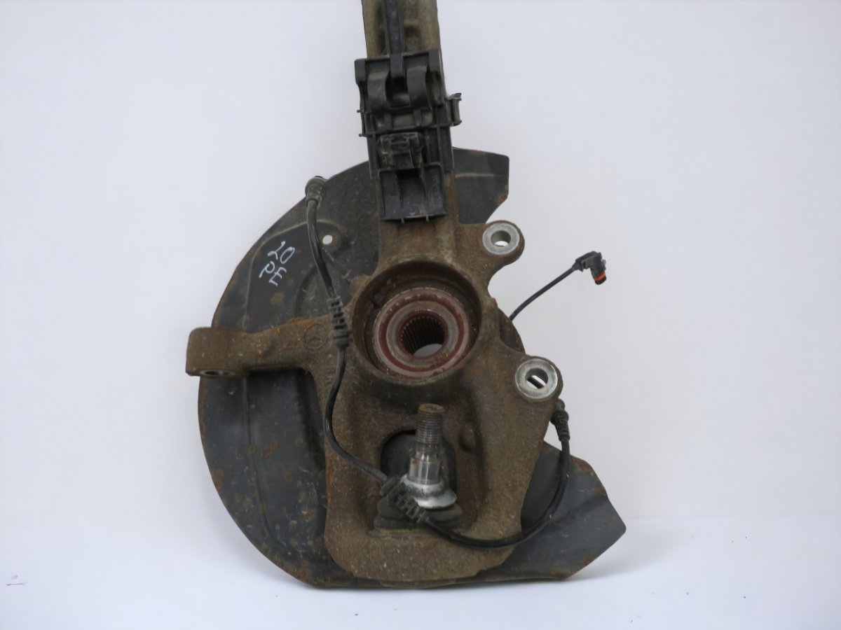 A1643301420 A1643302220 Wheel bearing housing front right MERCEDES-BENZ ML-CLASS (W164) (2005-2011)