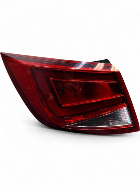 5F9945207A Tail light left SEAT LEON (5F) (2012-2020)