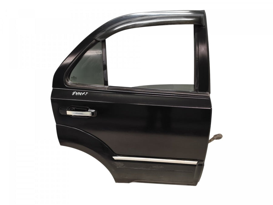 770043E111 Door Rear Right KIA SORENTO I (JC) (2002-2009)