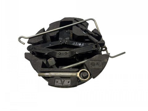 97035AJ000 Jack SUBARU LEGACY V / Outback (2009-2014)