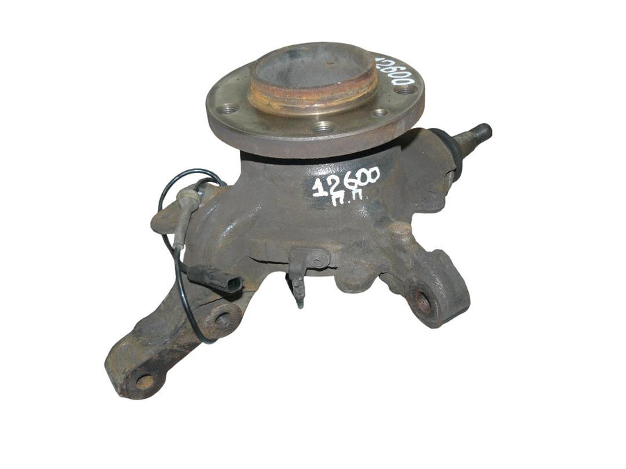 93197400 93197398 Wheel bearing housing front right VAUXHALL MOVANO Mk II (2010-2021)