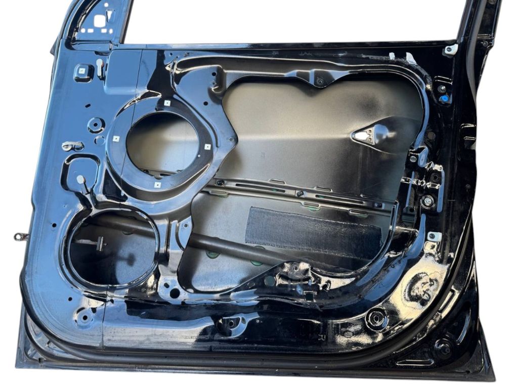 Door Front Right HYUNDAI TUCSON II / ix35 I (LM) (2009-2017)