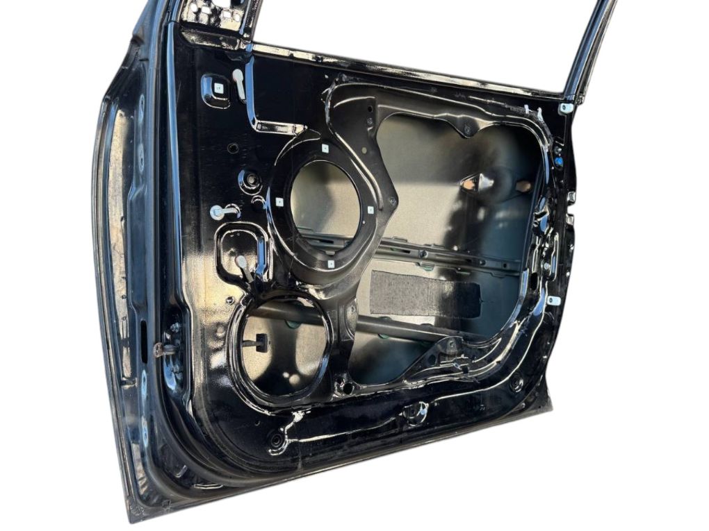 Door Front Right HYUNDAI TUCSON II / ix35 I (LM) (2009-2017)