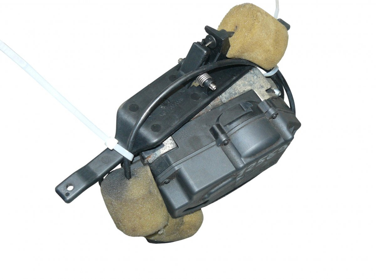 A1647400335 Bootlid / tailgate lock MERCEDES-BENZ ML-CLASS (W164) (2005-2011)