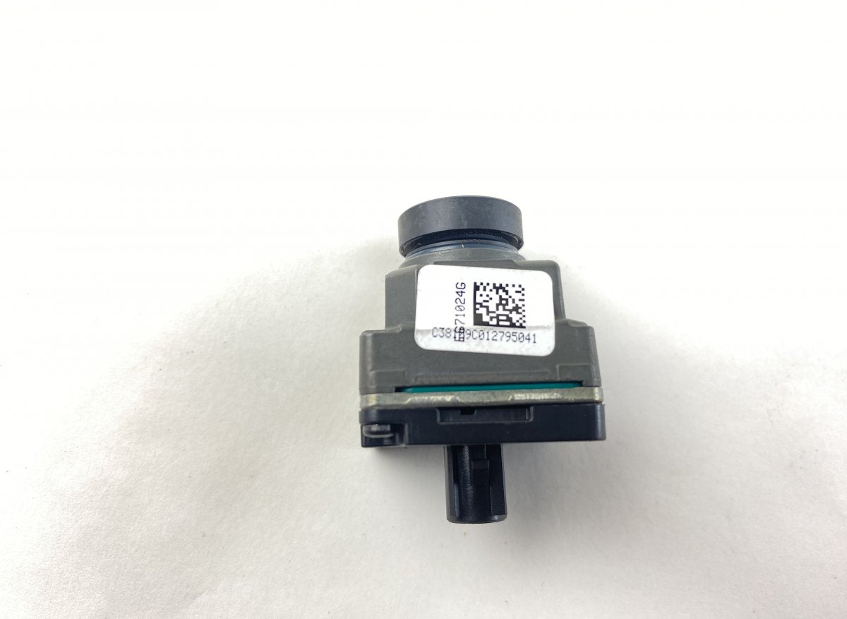 32340119 Reverse camera VOLVO XC40 (536) (10.17-)