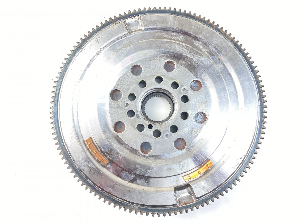 32249431 Flywheel VOLVO XC40 (536) (10.17-)