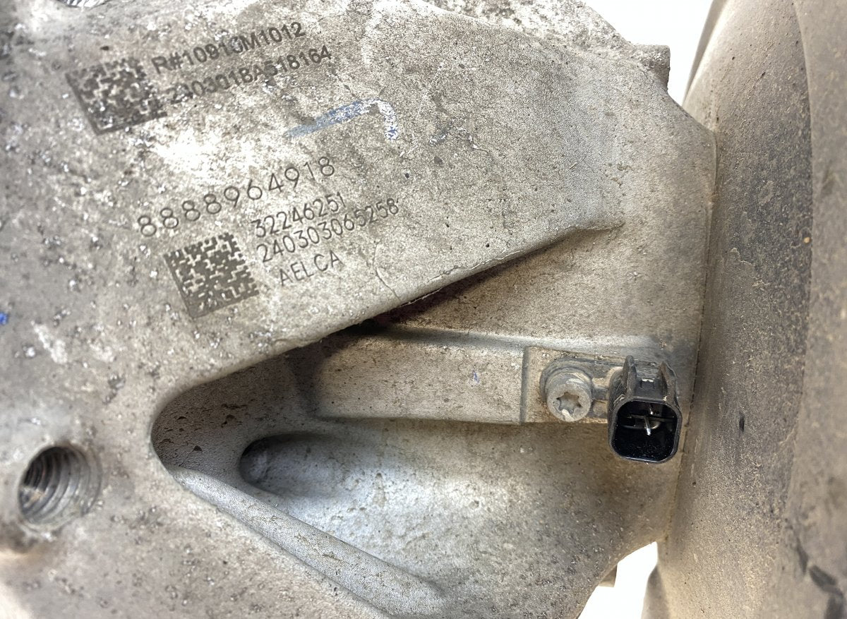 32246251 Wheel bearing housing rear right VOLVO XC40 (536) (10.17-)