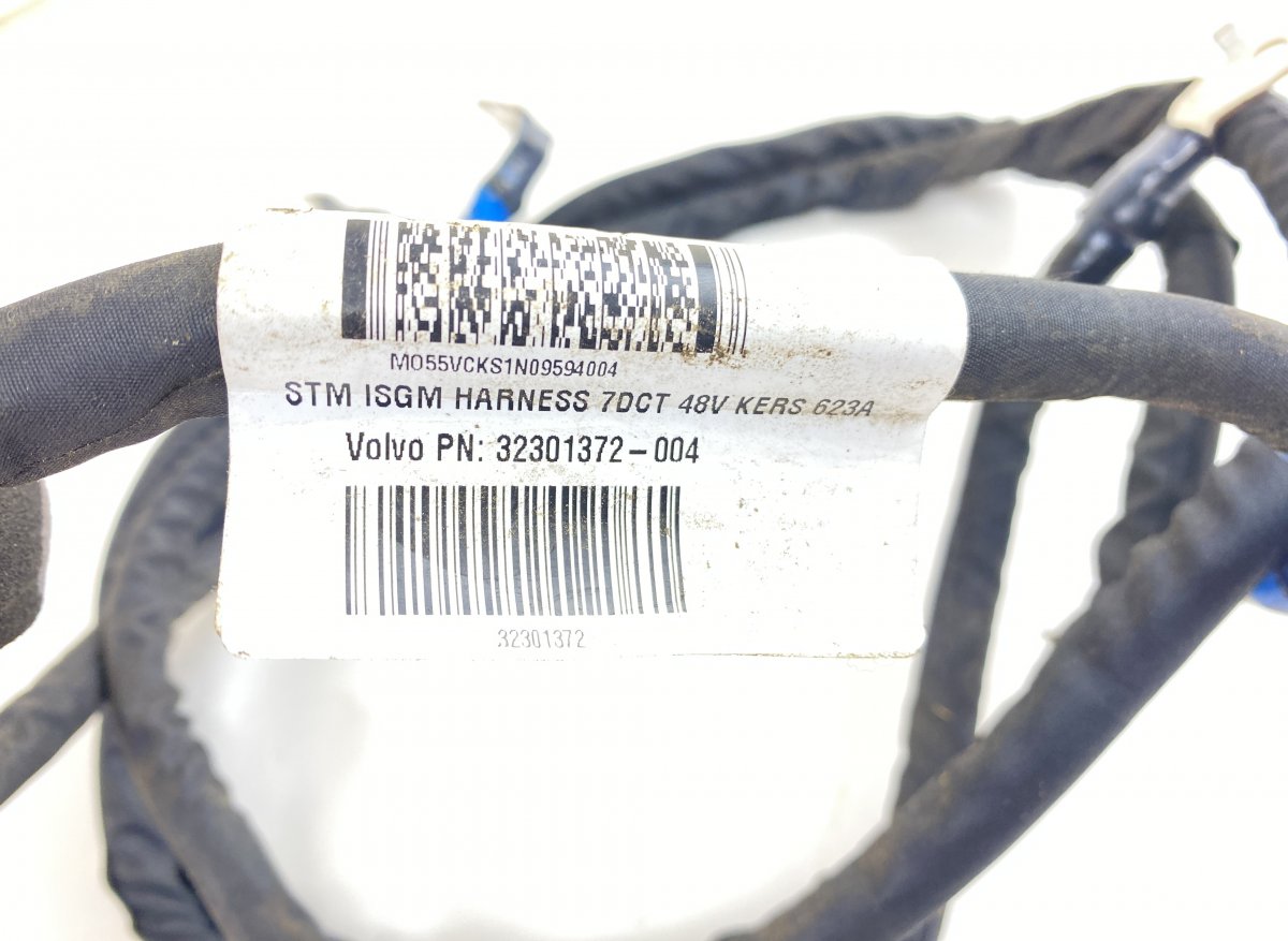 32301517 Engine wiring harness VOLVO XC40 (536) (10.17-)