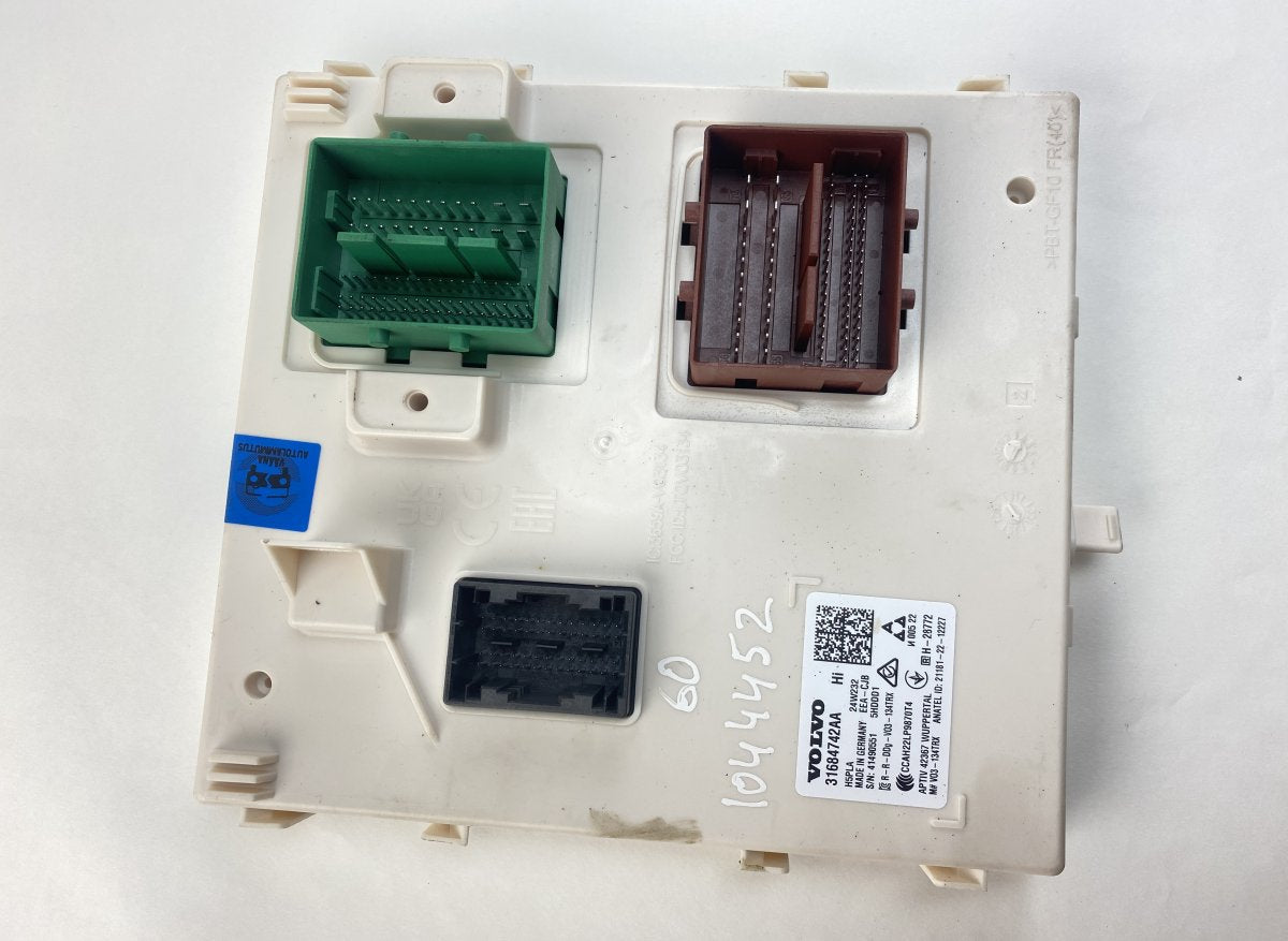 36013370 Comfort Module (CCM) VOLVO XC40 (536) (10.17-)