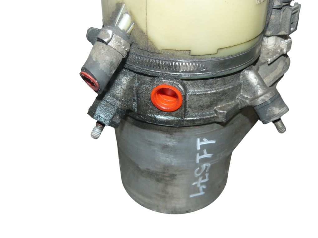 93183550 Power steering pump OPEL SIGNUM (2003-2008)