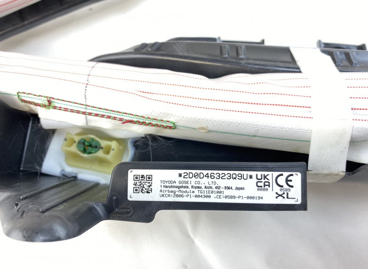 6218076040 Head/roof/curtain airbag left LEXUS UX (AA10, AH10) (2018-)