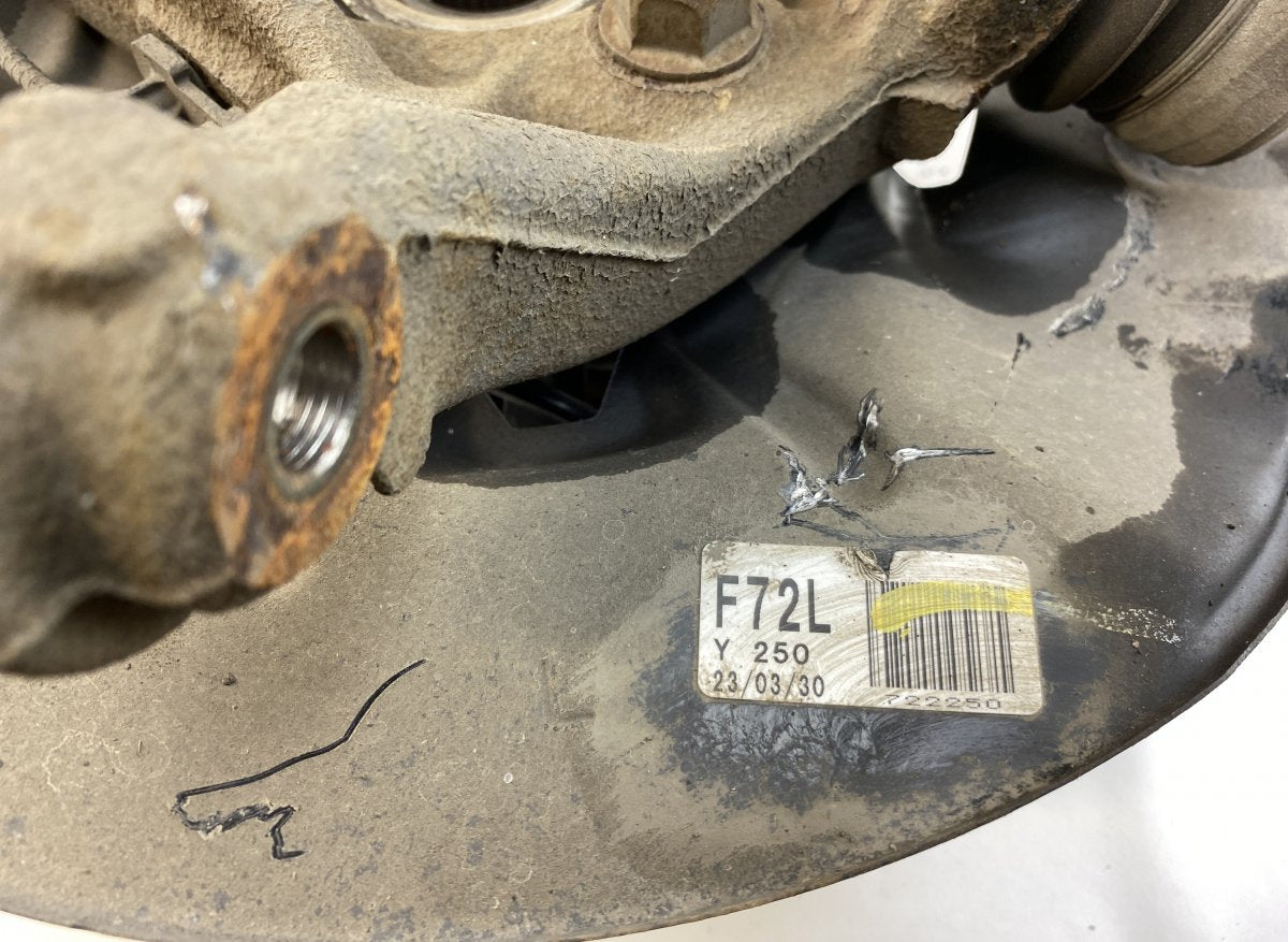 4321210110 Wheel bearing housing front left LEXUS UX (AA10, AH10) (2018-)