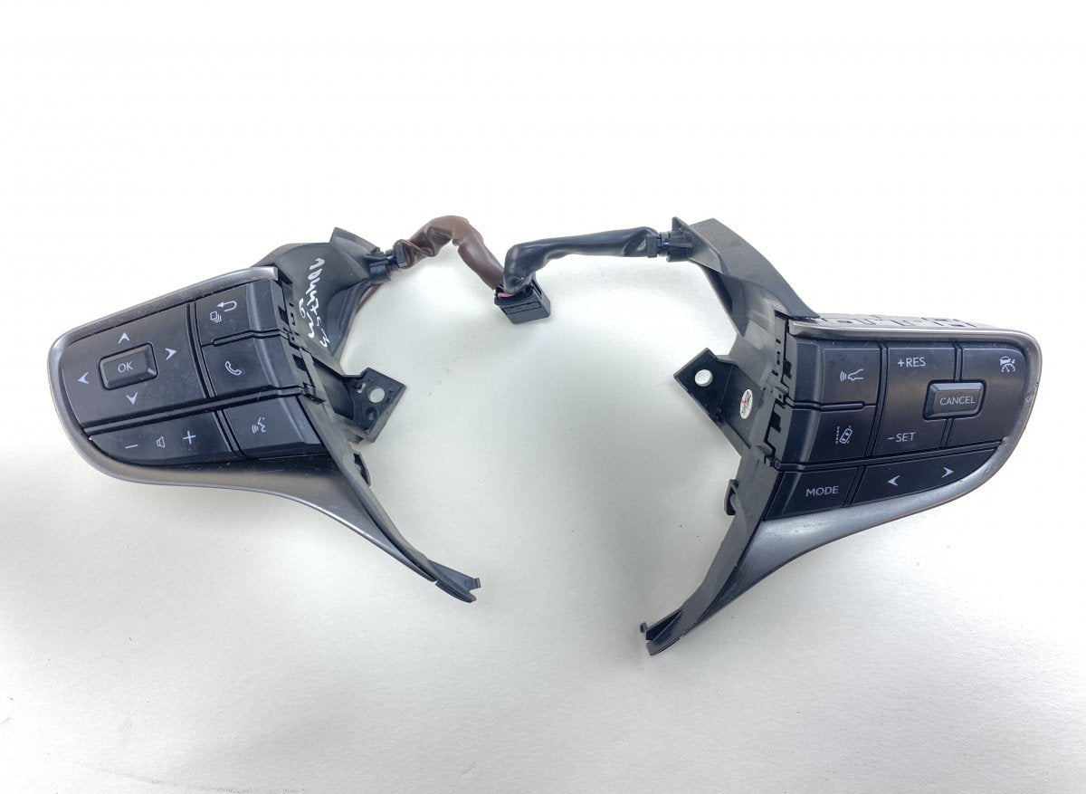 8425076210 Steering wheel MF switch set LEXUS UX (AA10, AH10) (2018-)