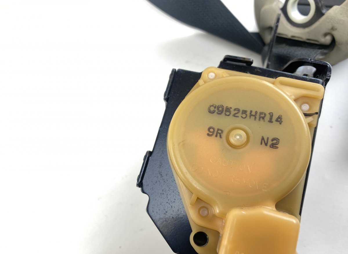 868841BN1C Seat Belt Front Right INFINITI QX50 I (J50) (2013-2017)