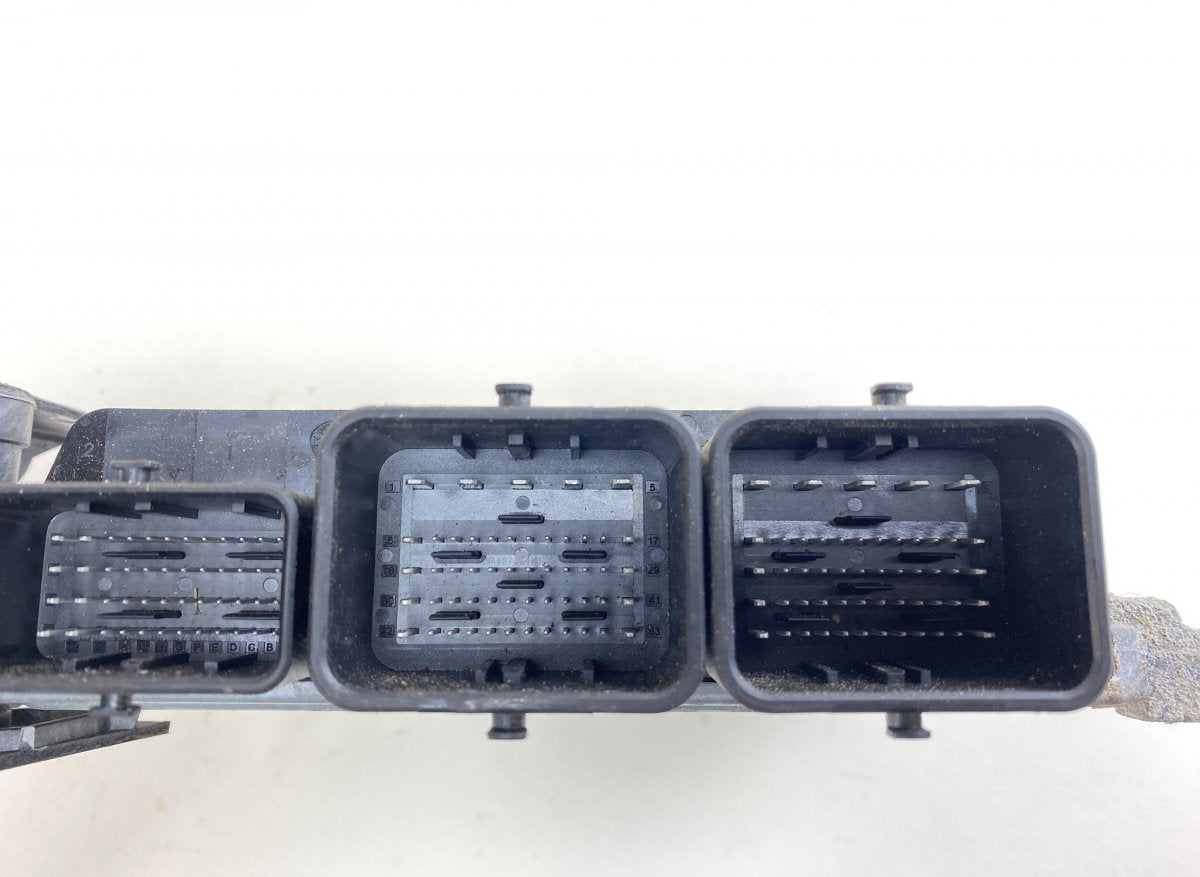 S180124601A5 S180133007F 810533228 812392688 S180133004E S180133004 Engine Control Unit / module (ECU) FORD FOCUS III (2010-2018)