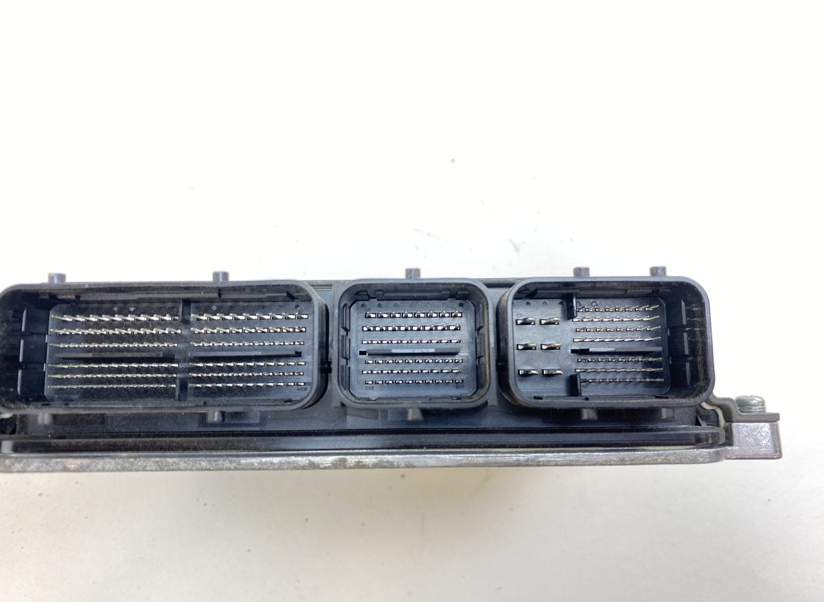 32313937 Engine Control Unit / module (ECU) VOLVO V60 II / S60 III (224, 225, 227) (2018-)