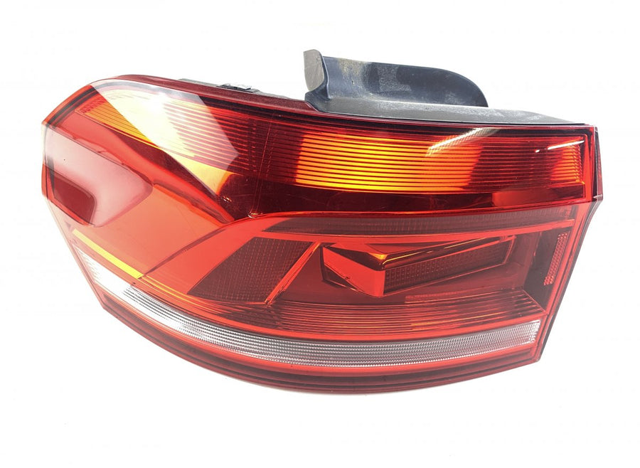 5TA945095D Tail light left VW TOURAN (5T1) (2015-)