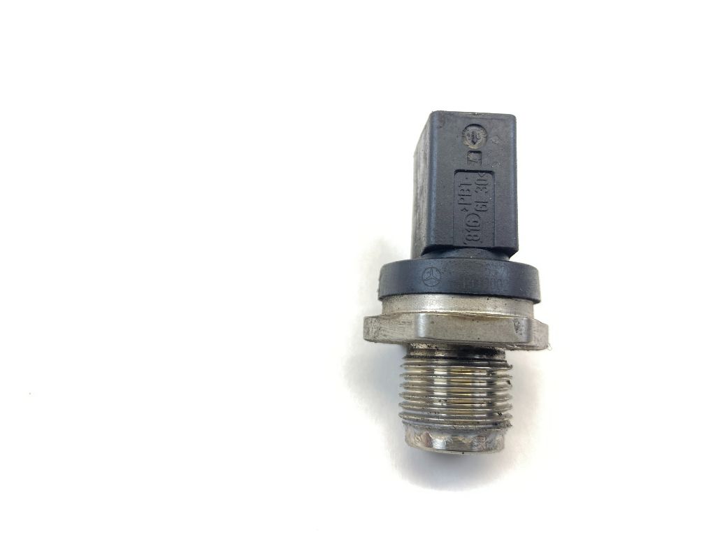 0281002927 A6420740284 0281002985 Fuel pressure regulator set MERCEDES-BENZ E-CLASS (W212) (2009-2016)