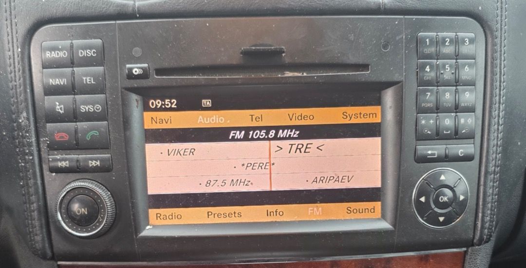 A1648708489 Radio MERCEDES-BENZ GL-CLASS (X164) (2006-2012)