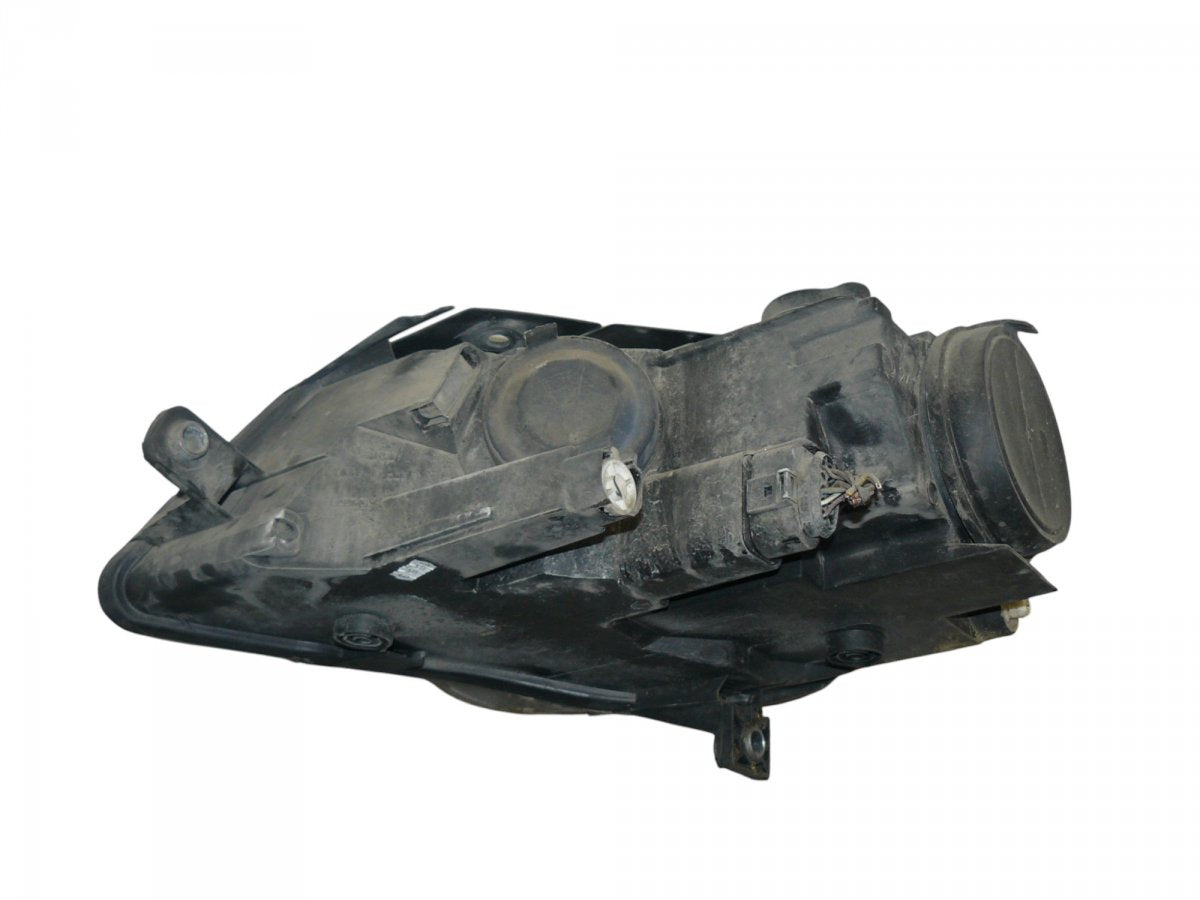 8931285 Headlight right VW PASSAT B6 (3C) (2005-2010)