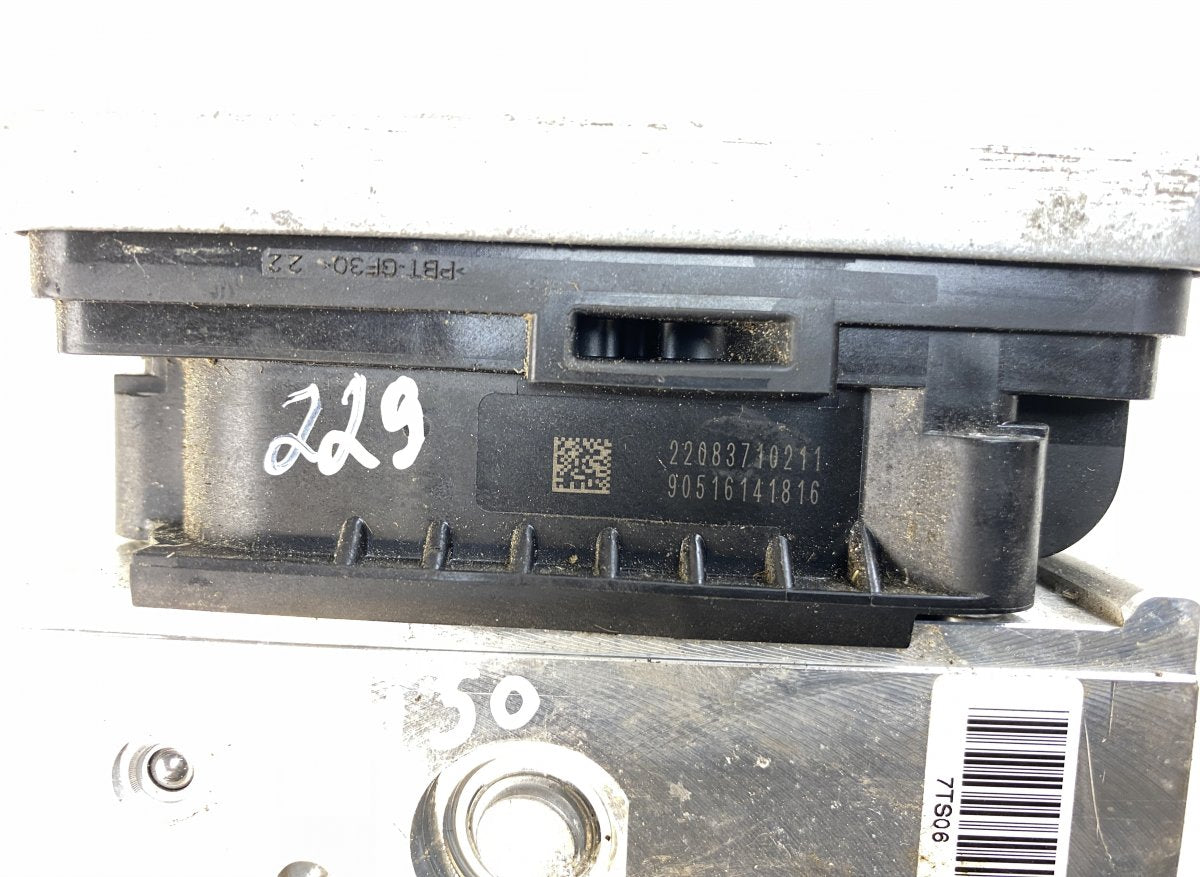A1679000318 ABS hydraulic unit / pump MERCEDES-BENZ GLE (W167, C167) (2018-)