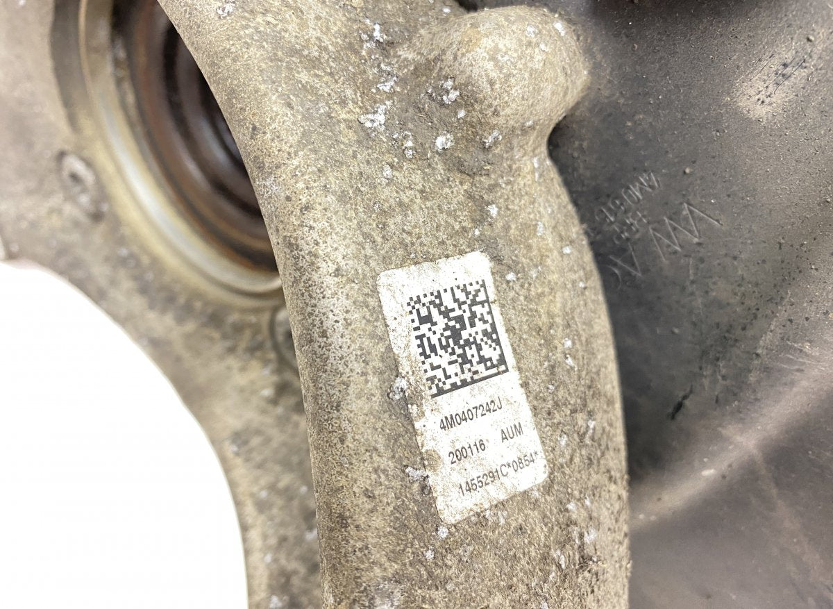 4M0407254J Wheel bearing housing front right AUDI Q7 (4MB, 4MG) (2015-)
