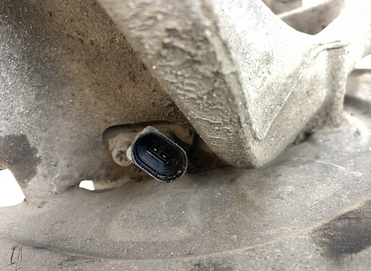 8S0407253F Wheel bearing housing front left AUDI TT (FV) (2014-2023)