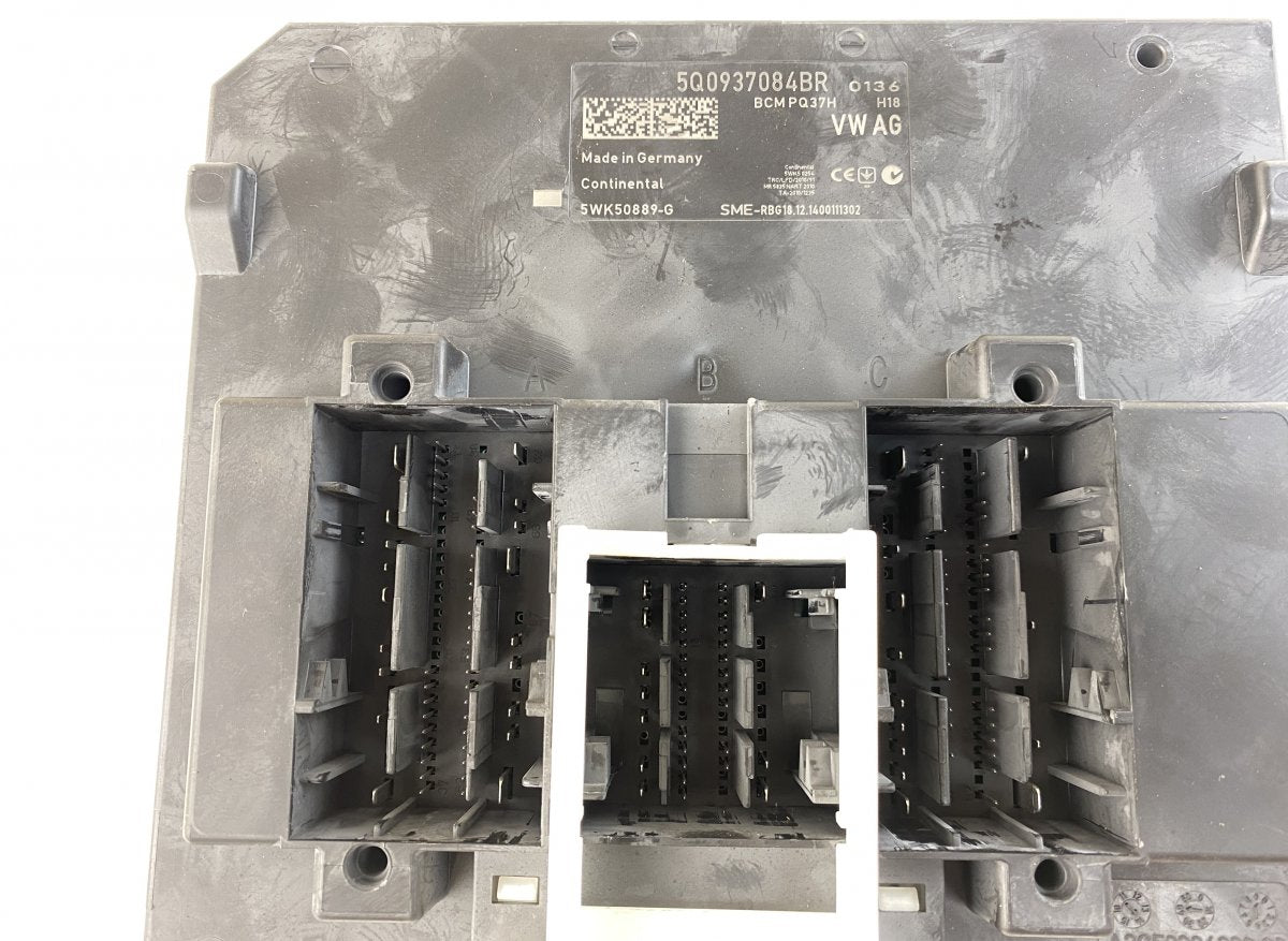 5WK50889-G Comfort Module (CCM) AUDI TT (FV) (2014-2023)