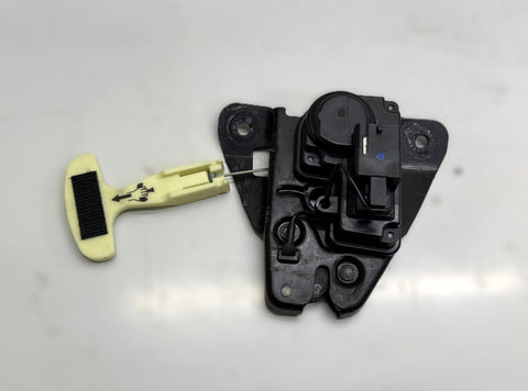 4589217AA Bootlid / tailgate lock CHRYSLER 300C II (2010-2023)