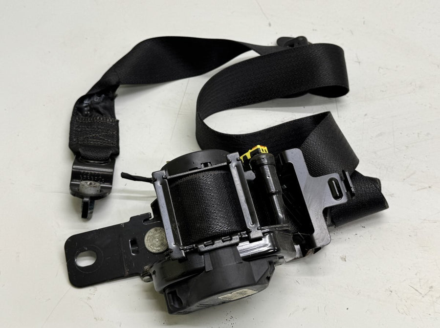 1HZ07DX9AC Seat Belt Front Left CHRYSLER 300C II (2010-2023)