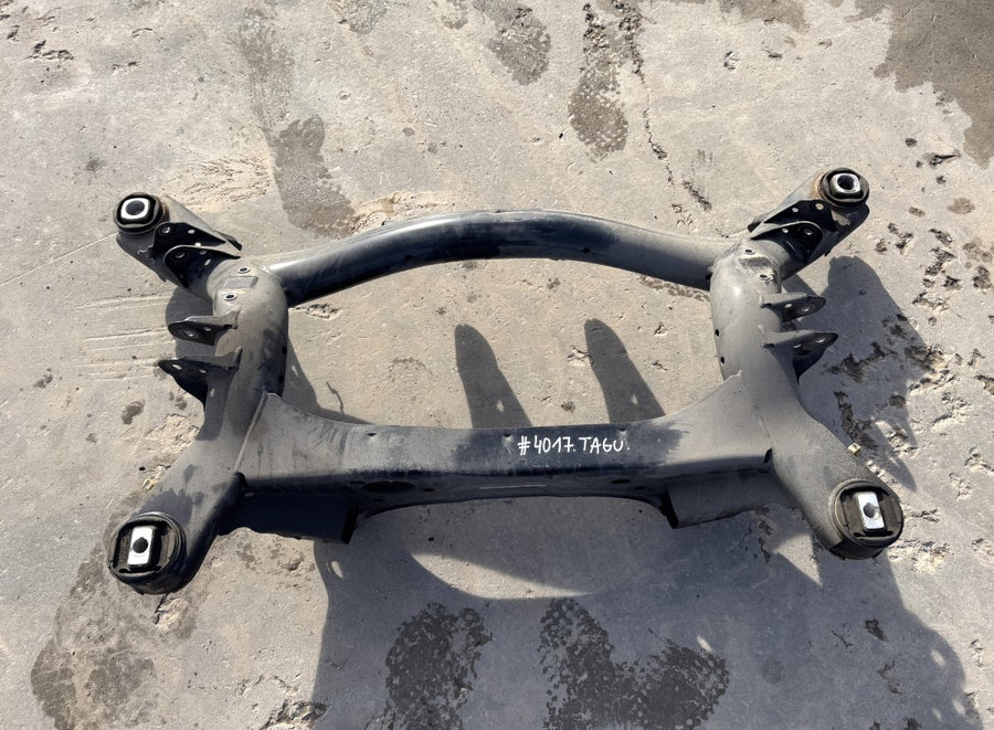6792505 Rear axle Beam BMW 1 (F20, F21) (2011-2019)