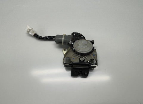 1638000062 Bootlid / tailgate lock TOYOTA RAV 4 IV (XA40) (2012-2019)