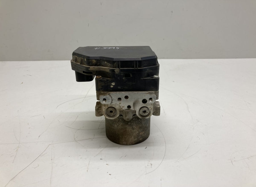 4454042310 89541-42580 ABS hydraulic unit / pump TOYOTA RAV 4 IV (XA40) (2012-2019)