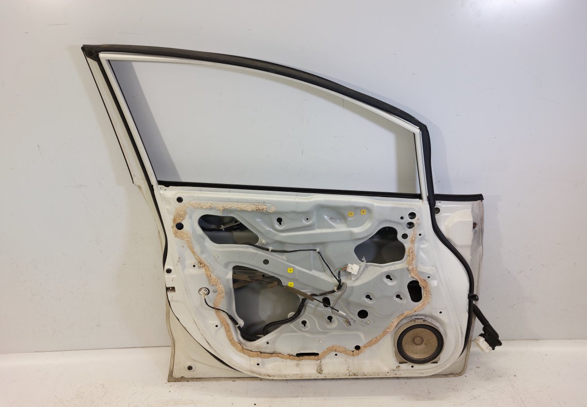 67050SJDE00ZZ Door Front Left HONDA FR-V (2004-2009)