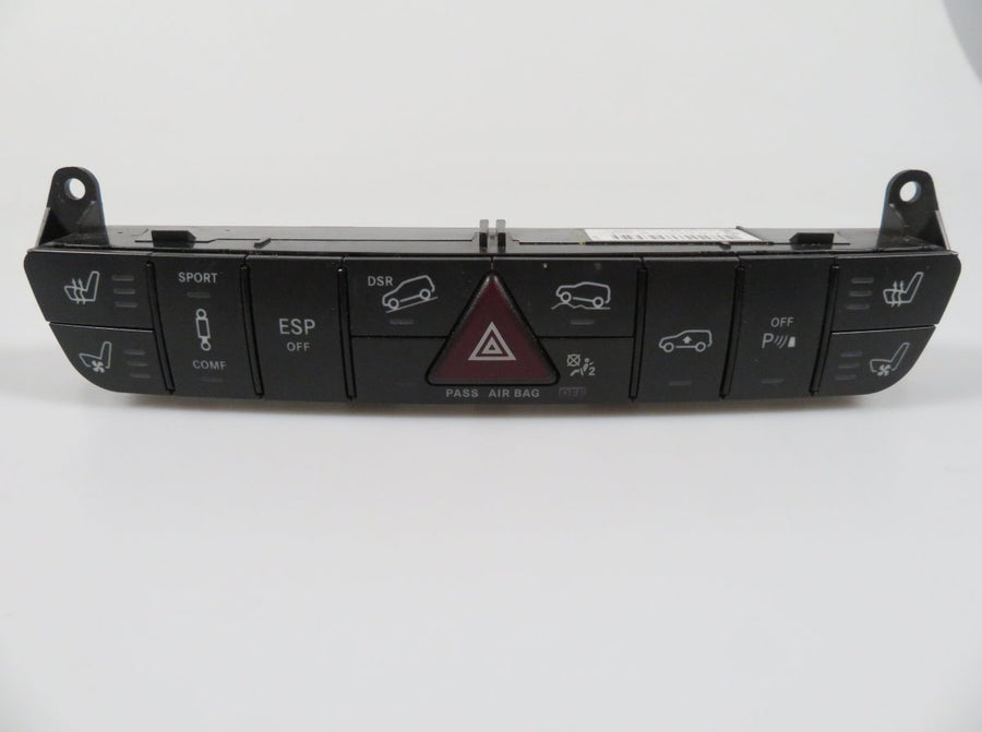 A1648709610 A16487096109174 A16487060109174 A1648706010 Hazard switch MERCEDES-BENZ GL-CLASS (X164) (2006-2012)