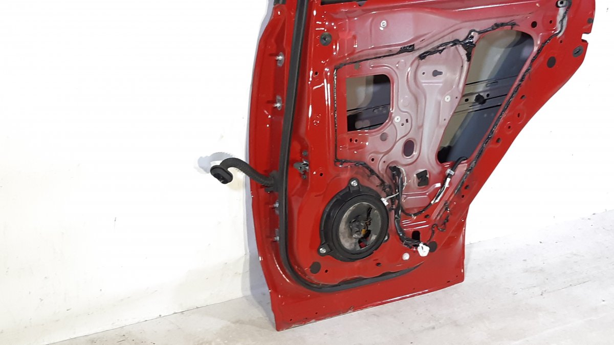 Door Rear Right NISSAN X-TRAIL II (T31) (2007-2013)