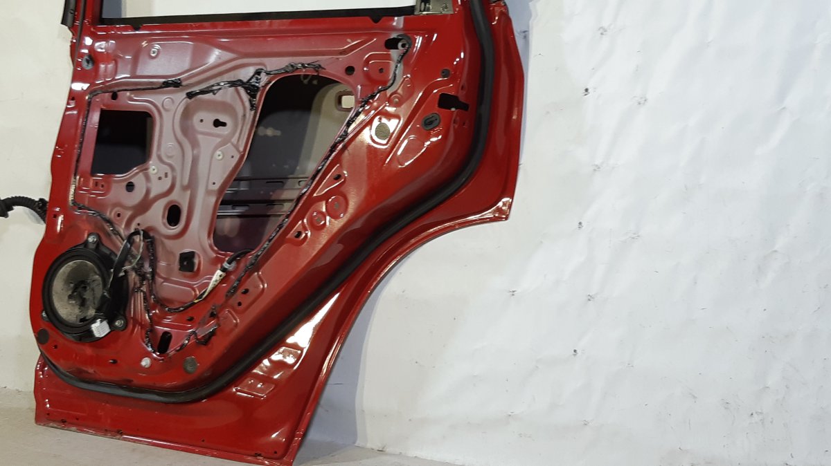 Door Rear Right NISSAN X-TRAIL II (T31) (2007-2013)