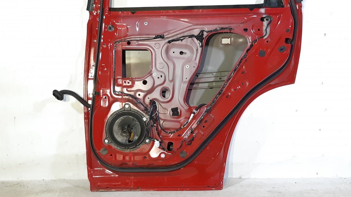Door Rear Right NISSAN X-TRAIL II (T31) (2007-2013)