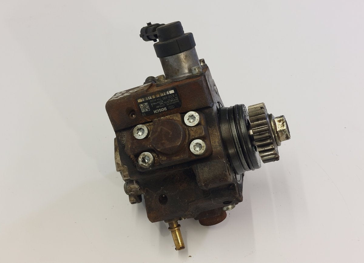 8200679828 0445010170 Fuel injection pump, diesel NISSAN X-TRAIL II (T31) (2007-2013)