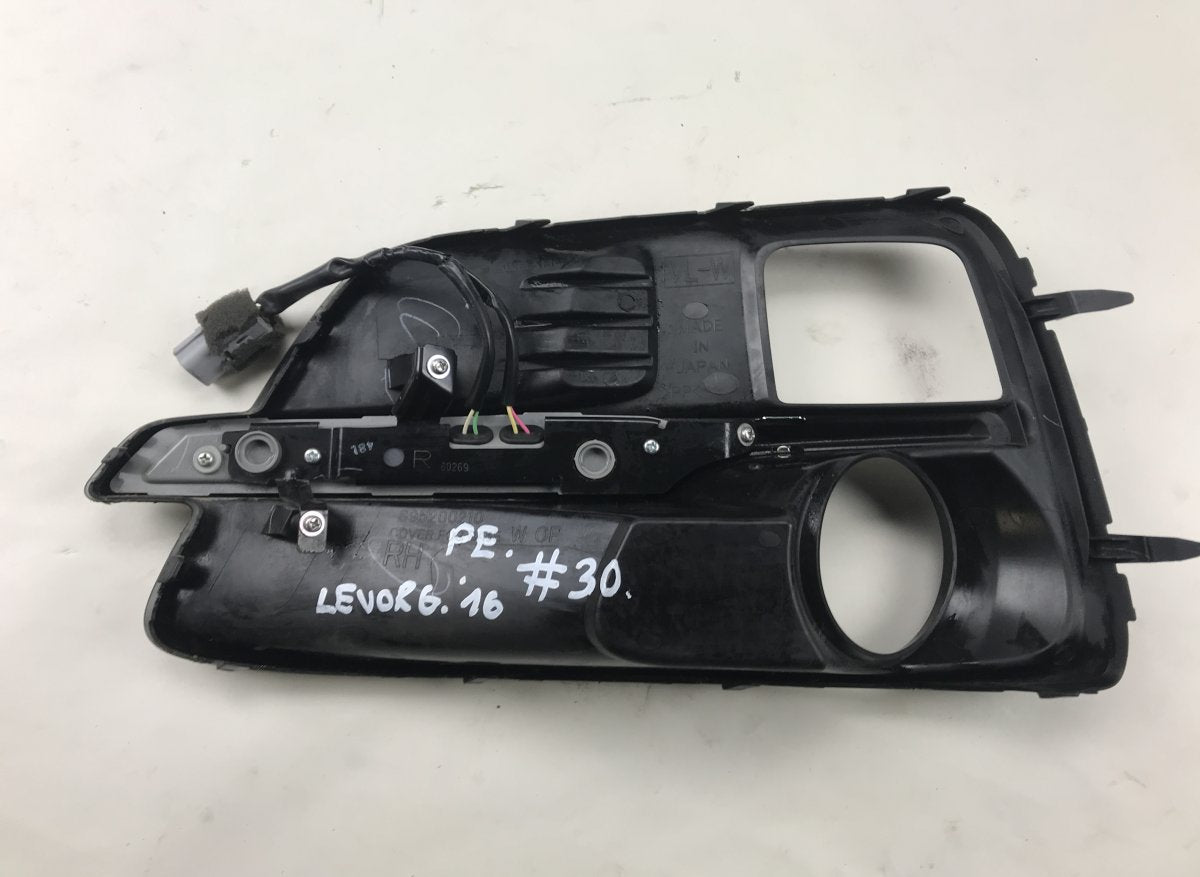 S95200210 Front Bumper Moulding Right SUBARU LEVORG I (VM) (2015-2020)