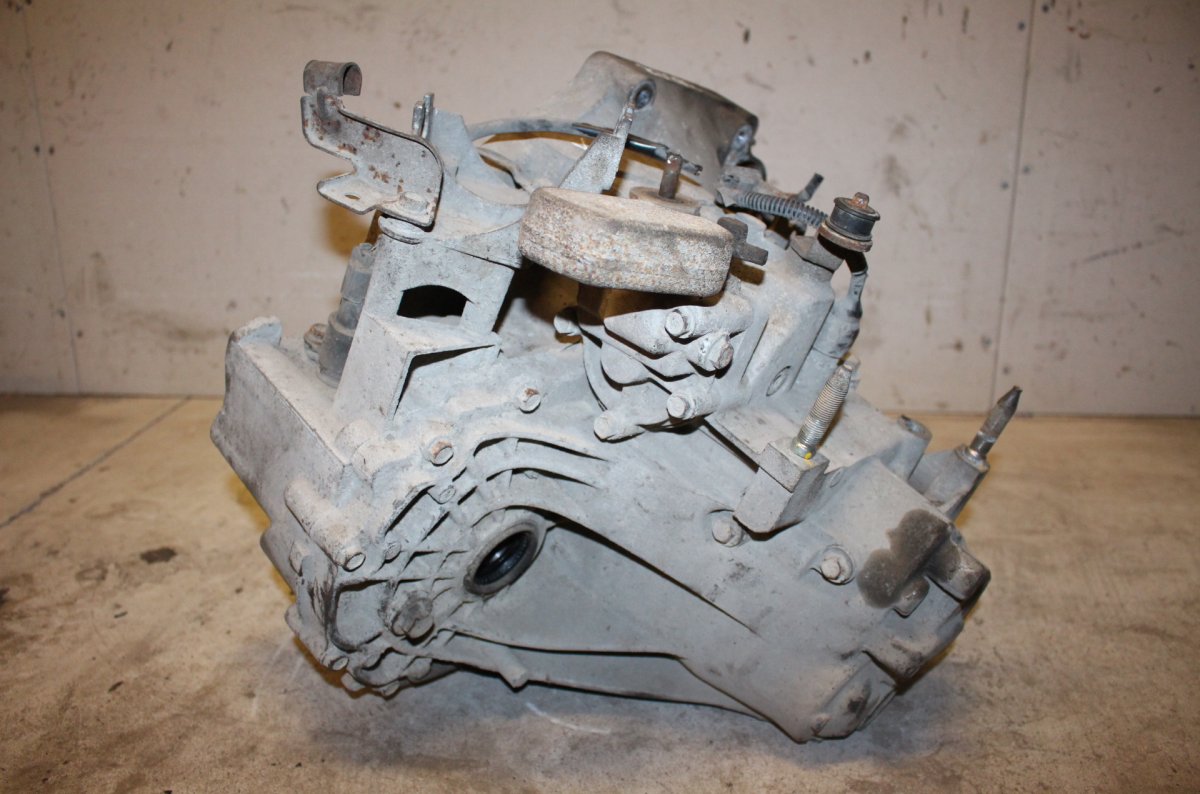 Gearbox HONDA FR-V (2004-2009)