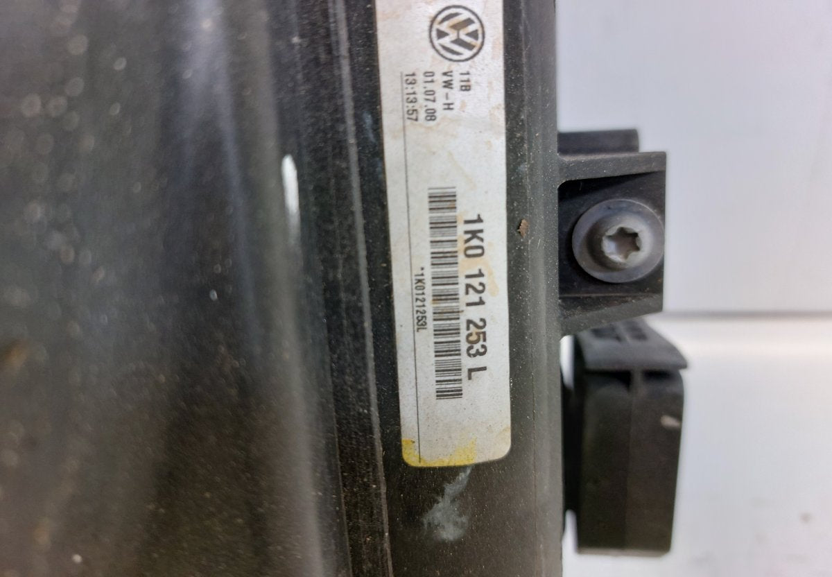 1355D300185 1K0121205A 1K0121207 1K0121253L 3C0317819C Radiator set VW PASSAT B6 (3C) (2005-2010)