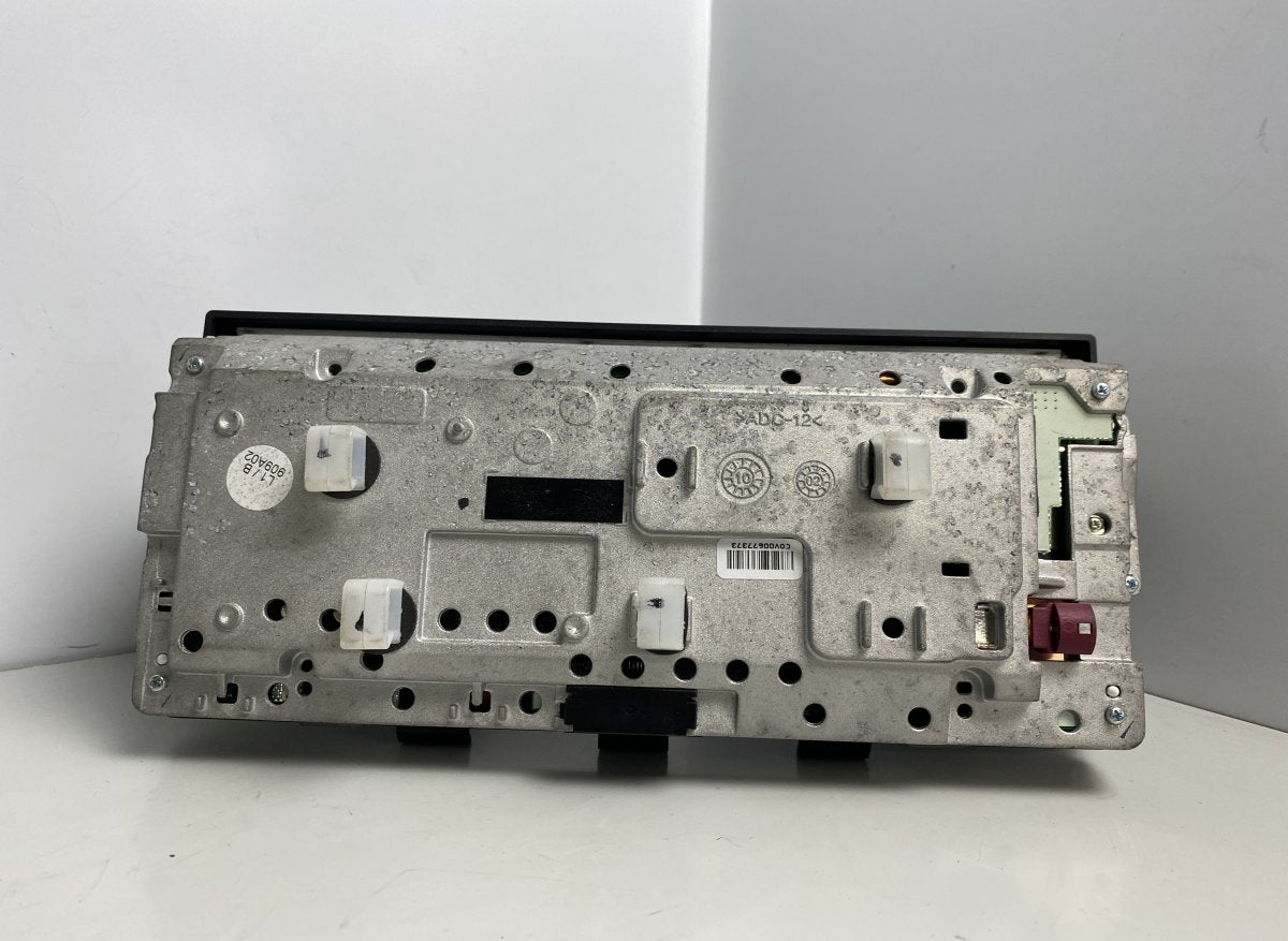 68829125646 65.82-9215646 AL9059 031772 C0V00677373 CIB00594384 BM921564602U 9215646 Dash screen BMW 3 (E90, E91, E92, E93) (2005-2011)