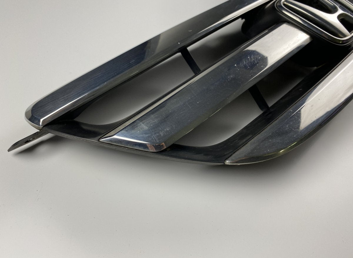 Radiator Grille HONDA FR-V (2004-2009)