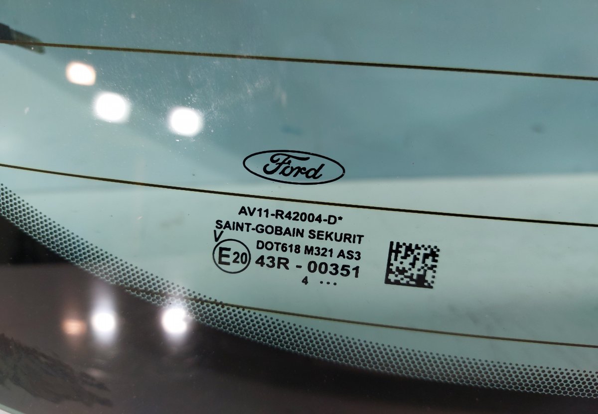 AV11-R42004-4 Rear Window glass FORD B-MAX (2012-2017)
