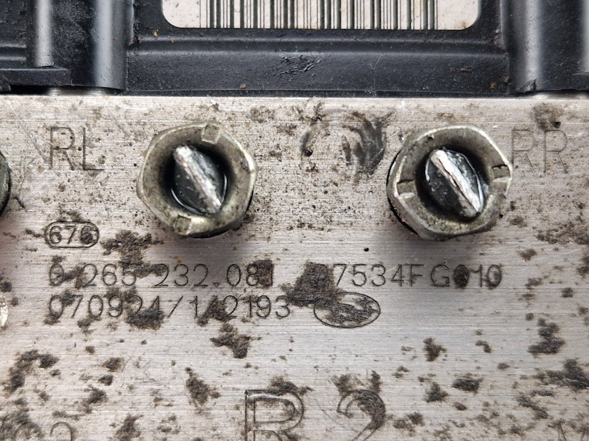 0265232081 0265800703 27534FG010 ABS hydraulic unit / pump SUBARU IMPREZA (GH, GR) (2008-2012)