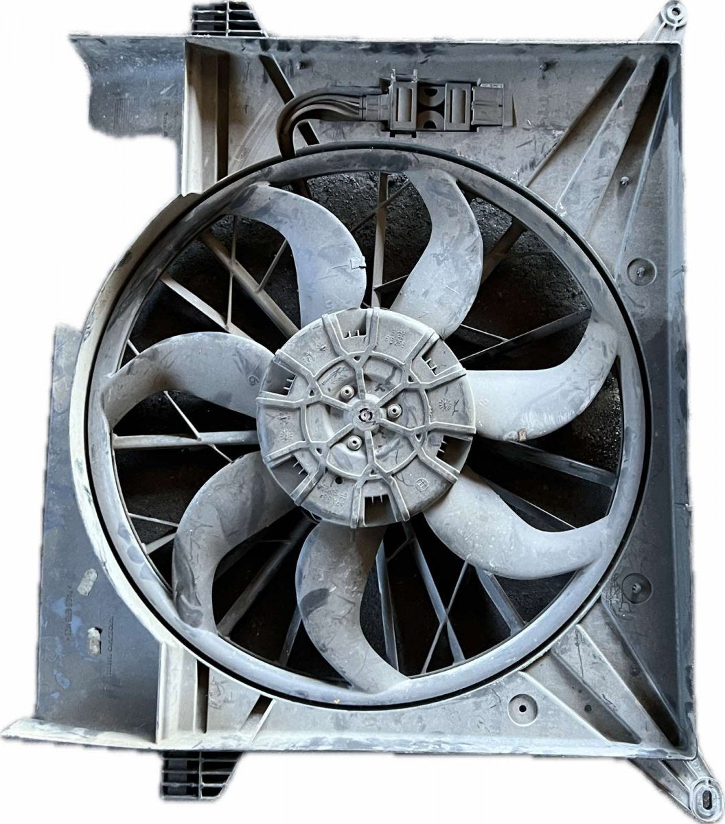 0130706803 30665985 3137229010 1137328116 Radiator Fan Electric VOLVO XC90 I (2002-2014)