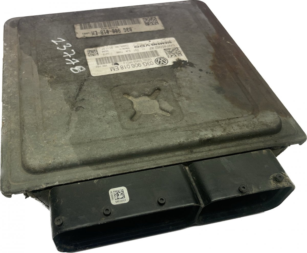 Engine Control Unit / module (ECU) VW PASSAT B6 (3C) (2005-2010)