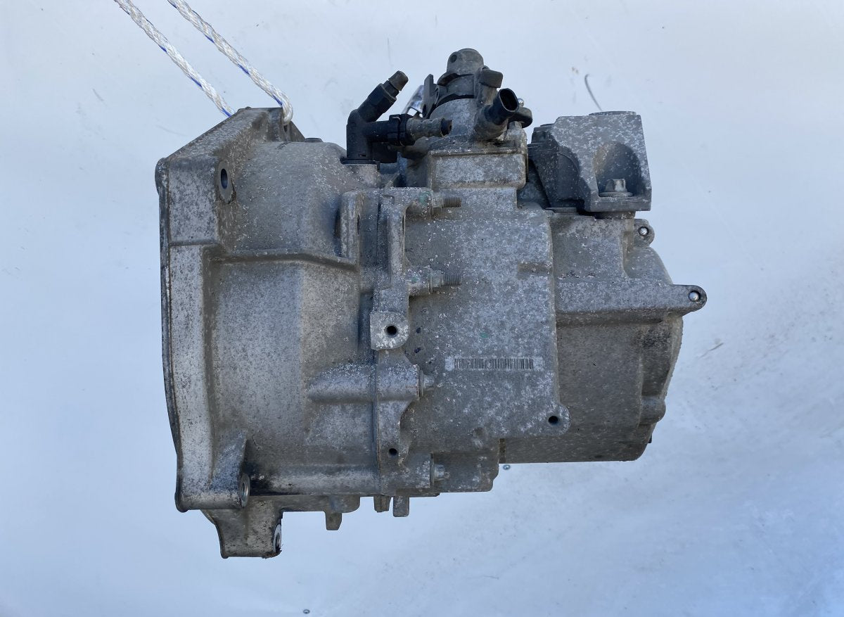 MZ3 F40 WR (MZ3)F40(WR) 0701696914 R-0701696914 Gearbox SAAB 9-3 (YS3F) (2002-2012)